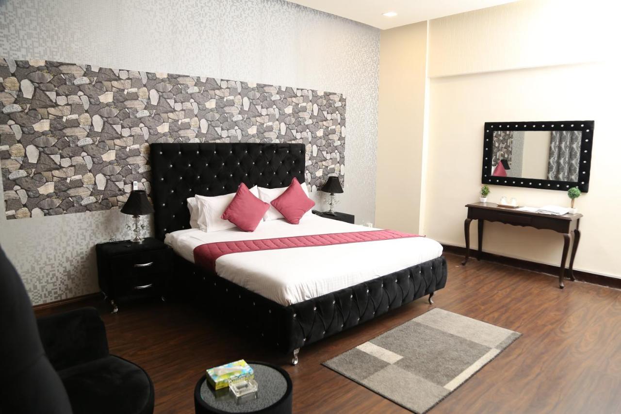 Westin Suites Лахор Экстерьер фото